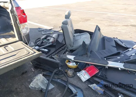 2013 Toyota Tundra Platinum 5.7L V8 from USA, damaged, VIN 5TFFY5F11DX142127